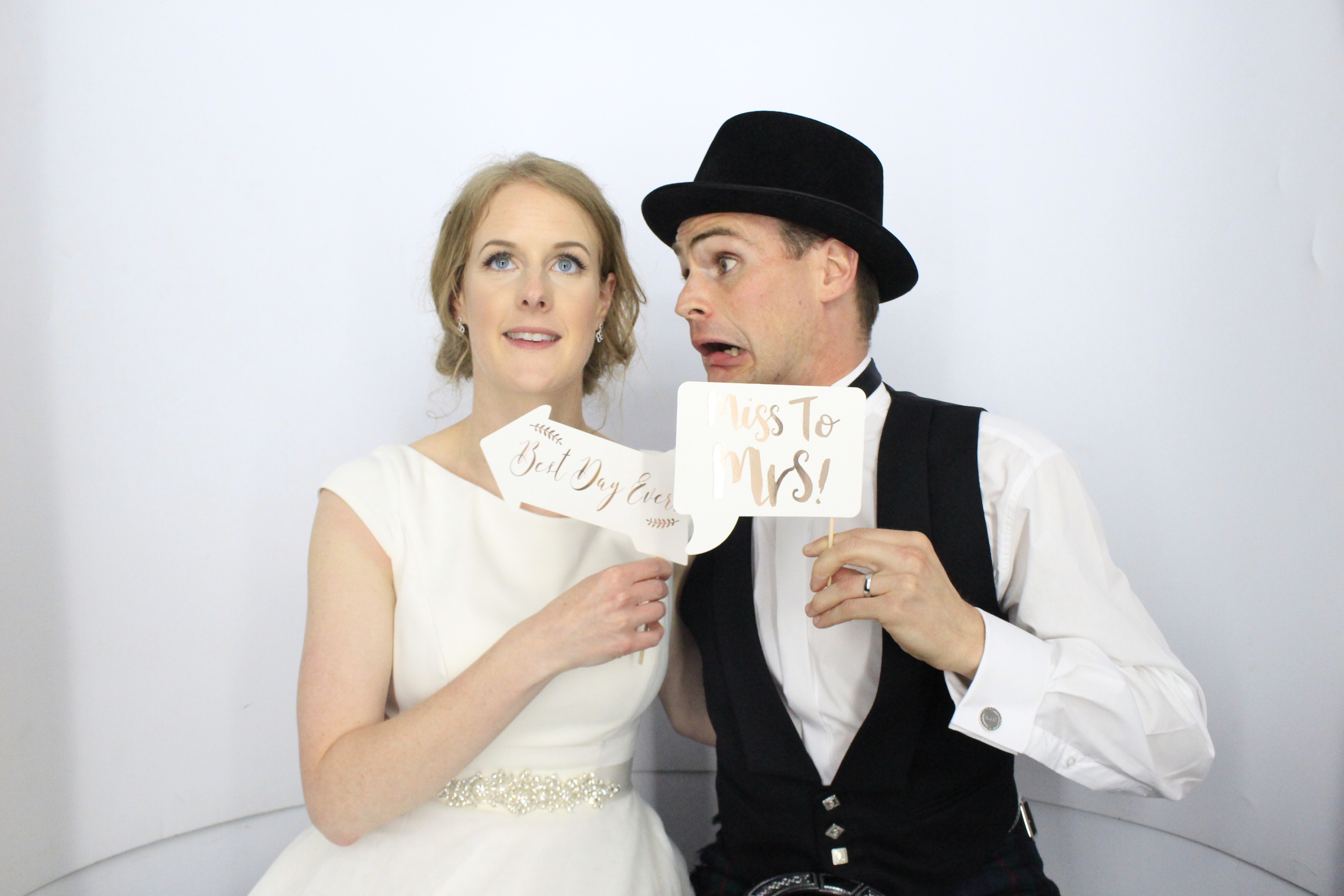Andy and Emma's Wedding | View more photos from the event at gallery.myphotoboothexperience.co.uk/u/MyPhotoBoothExperienceLtd/Andy-and-Emmas-Wedding